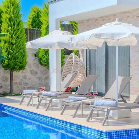 Ruzanna - Kalkan Kas